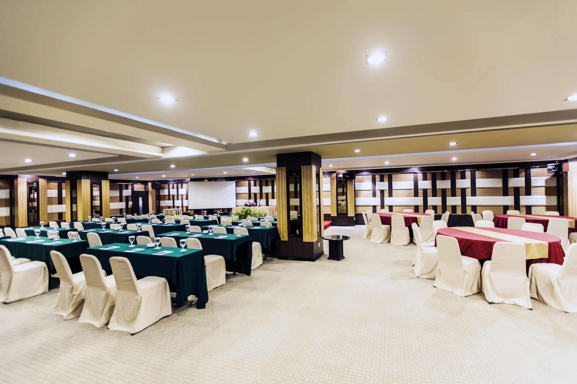 Orchardz Jayakarta Jacarta Exterior foto